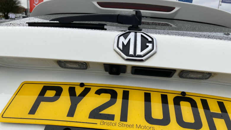 MG Hs 1.5 T-GDI Exclusive 5dr Petrol Hatchback